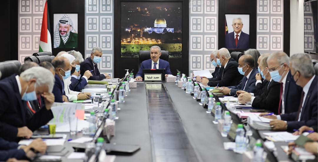 مجلس الوزراء خلال جلسته الأسبوعية اليوم الإثنين برئاسة رئيس الوزراء محمد اشتية